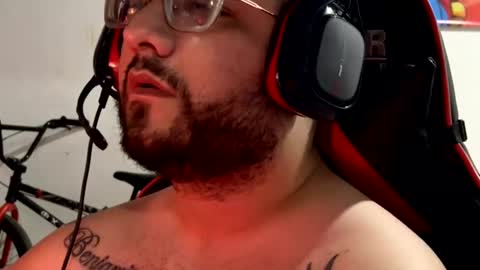 Leo Salvaje online show from 11-16-25, 05:02