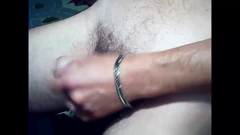 Snapshot of leroi_1981_ chatting on 10-08-25, 03:42 leroi_1981_ online show from 10-08-25, 03:42