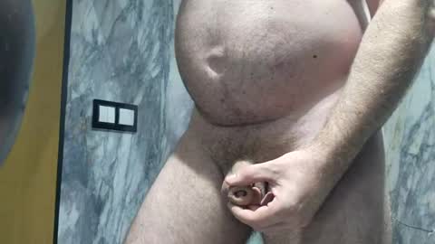 Snapshot of leschatons22 chatting on 07-19-26, 05:22 Chaton online show from 07-19-26, 05:22