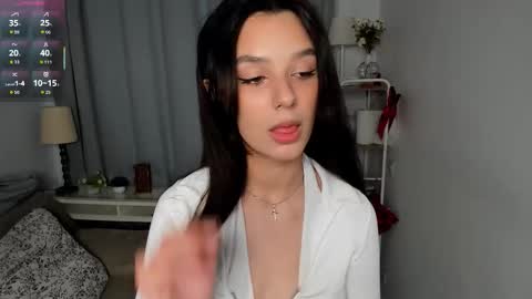 Bella online show from 11-04-25, 09:08