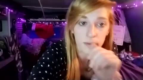 LesleyGumGrass- The Boring Trans girl online show from 02-20-25, 05:44