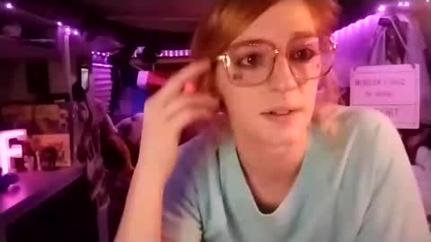 LesleyGumGrass- The Boring Trans girl online show from 03-01-25, 02:37