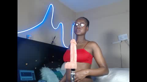 leslie online show from 09-21-25, 06:20