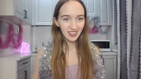 Snapshot of leslie_my_lovee chatting on 12-16-24, 11:07  LESLIE   online show from 12-16-24, 11:07