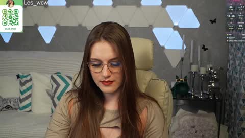 LeslieKorfs online show from 01-26-25, 12:26