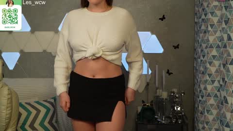 LeslieKorfs online show from 02-07-25, 01:25