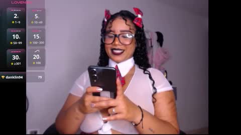 lesly online show from 10-25-25, 10:37