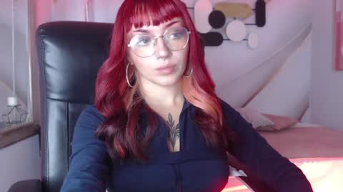 Snapshot of lessboobs_gh chatting on 01-16-25, 12:09 Less online show from 01-16-25, 12:09