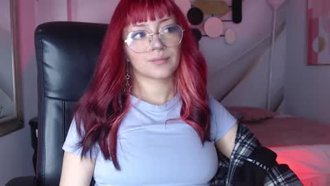 Snapshot of lessboobs_gh chatting on 01-18-25, 11:54 Less online show from 01-18-25, 11:54