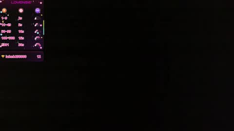 Snapshot of lessboobs_gh chatting on 11-12-25, 01:44 Less online show from 11-12-25, 01:44