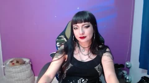 Snapshot of lestatdlion chatting on 12-11-24, 11:32 lestatdlion online show from 12-11-24, 11:32