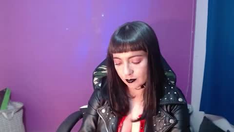 Snapshot of lestatdlion chatting on 01-10-25, 11:39 lestatdlion online show from 01-10-25, 11:39