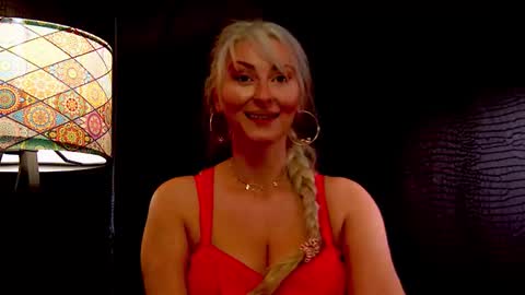 leticiareys online show from 11-29-25, 11:41