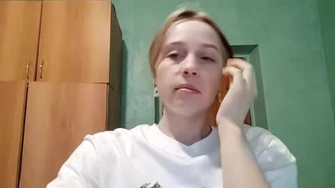 Snapshot of letitiaboteler chatting on 12-02-25, 11:04 letitiaboteler online show from 12-02-25, 11:04