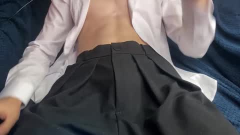 Snapshot of lets_start_again chatting on 09-27-25, 09:42 lets_start_again online show from 09-27-25, 09:42