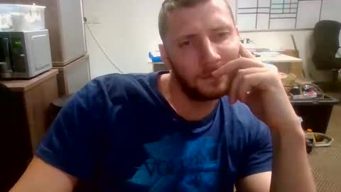 Snapshot of letsbeadventurous chatting on 02-13-25, 09:17 The Silent type online show from 02-13-25, 09:17