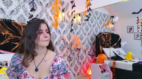 LexaDeRuso online show from 10-24-25, 07:54