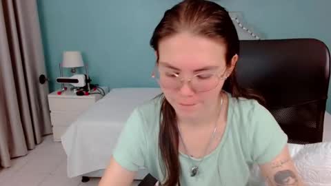 Lexas Room online show from 10-01-25, 04:07