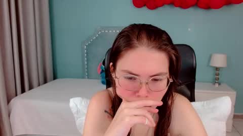 Lexas Room online show from 10-21-25, 04:46