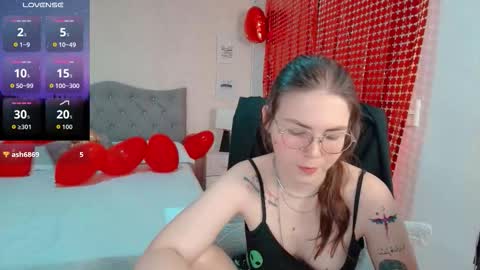 Lexas Room online show from 02-15-26, 04:09