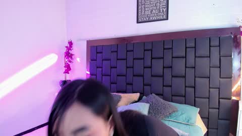 Lexi Howard  online show from 01-14-25, 03:22