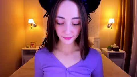 Snapshot of lexi_split chatting on 02-04-25, 06:57 Lexi GTM2 MonWedThurSatSun 1000am-400pm online show from 02-04-25, 06:57