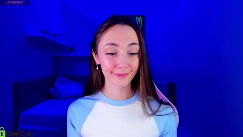 Snapshot of lexi_split chatting on 09-27-25, 12:59 Lexi GTM2 MonWedThurSatSun 1000am-400pm online show from 09-27-25, 12:59