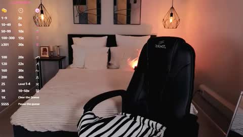 Lexy - Follow me online show from 11-27-25, 07:10