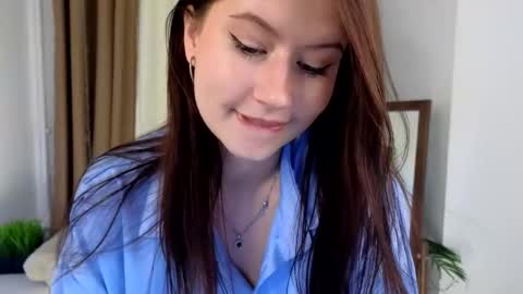 Snapshot of lexia_coy chatting on 09-10-25, 03:01 Vicki online show from 09-10-25, 03:01