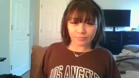 Snapshot of lexibaker96 chatting on 01-29-25, 06:50 Lexi Baby online show from 01-29-25, 06:50