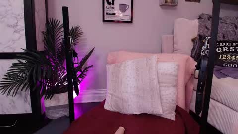 Snapshot of lexibby69 chatting on 10-03-25, 09:50 Lexi Smith online show from 10-03-25, 09:50