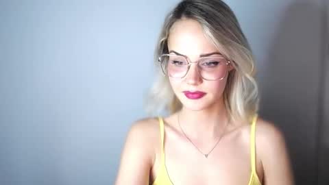 Lexie online show from 01-14-25, 01:15