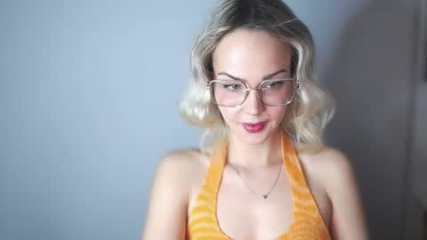 Lexie online show from 01-14-25, 10:23