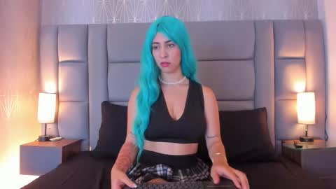 lexiee__ online show from 11-23-25, 02:28