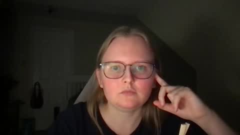 lexie online show from 01-21-25, 01:50