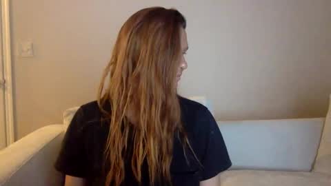 Alexia L. online show from 02-01-25, 06:00