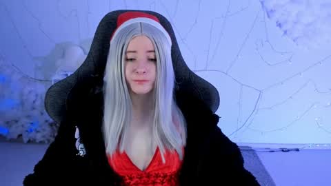 Snapshot of lexiwenford chatting on 12-25-24, 06:20 Lexi Wenford NO NUDE GODDESS online show from 12-25-24, 06:20