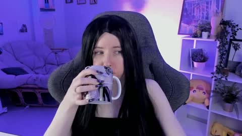 Snapshot of lexiwenford chatting on 01-21-25, 02:54 Lexi Wenford NO NUDE GODDESS online show from 01-21-25, 02:54