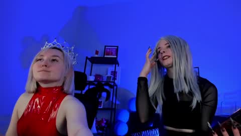 Snapshot of lexiwenford chatting on 01-24-25, 03:13 Lexi Wenford NO NUDE GODDESS online show from 01-24-25, 03:13