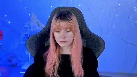 Snapshot of lexiwenford chatting on 02-12-25, 05:58 Lexi Wenford NO NUDE GODDESS online show from 02-12-25, 05:58