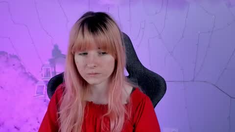 Snapshot of lexiwenford chatting on 02-14-25, 02:50 Lexi Wenford NO NUDE GODDESS online show from 02-14-25, 02:50