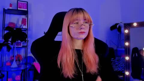 Snapshot of lexiwenford chatting on 02-20-25, 09:22 Lexi Wenford NO NUDE GODDESS online show from 02-20-25, 09:22