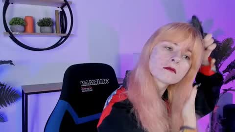 Snapshot of lexiwenford chatting on 03-05-25, 03:08 Lexi Wenford NO NUDE GODDESS online show from 03-05-25, 03:08