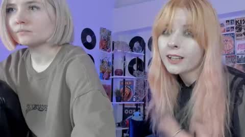 Snapshot of lexiwenford chatting on 03-06-25, 06:16 Lexi Wenford NO NUDE GODDESS online show from 03-06-25, 06:16