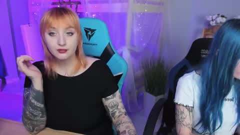 Snapshot of lexiwenford chatting on 09-15-25, 02:44 Lexi Wenford NO NUDE GODDESS online show from 09-15-25, 02:44