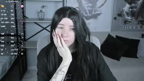 Snapshot of lexiwenford chatting on 11-17-25, 03:12 Lexi Wenford NO NUDE GODDESS online show from 11-17-25, 03:12