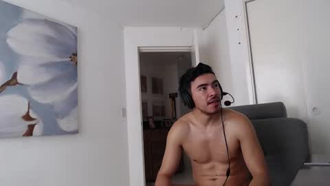 Snapshot of lexxandbuster chatting on 12-29-24, 05:22 LEXX  BUSTER online show from 12-29-24, 05:22