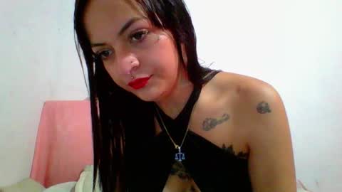 Snapshot of lexxie_weed chatting on 10-09-25, 04:05 Lexxie online show from 10-09-25, 04:05