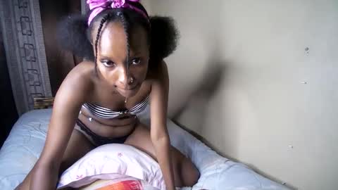 Lexy online show from 11-03-25, 03:57