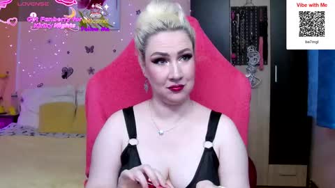 Lexy online show from 11-23-25, 03:45